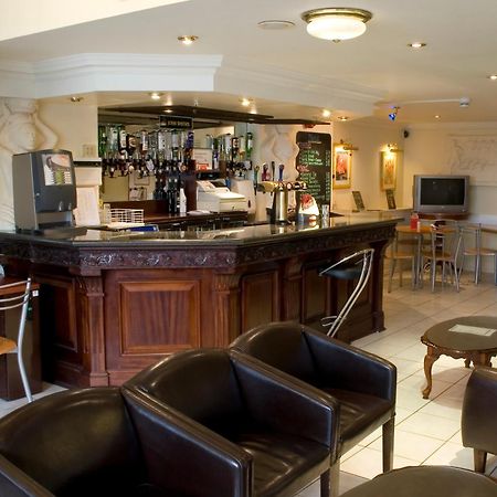 The Ashley Hotel Hale  Restaurante foto